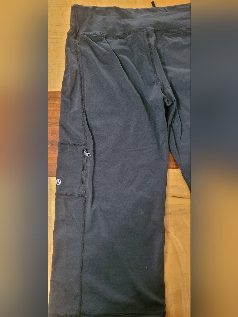 lululemon athletica Black Women's Capri Pants with Zip Pocket